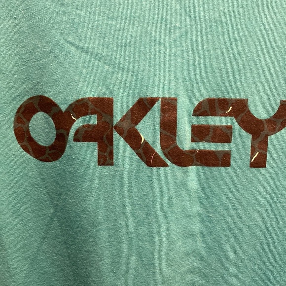 Oakley regular fit 2XL - Picture 2 of 4